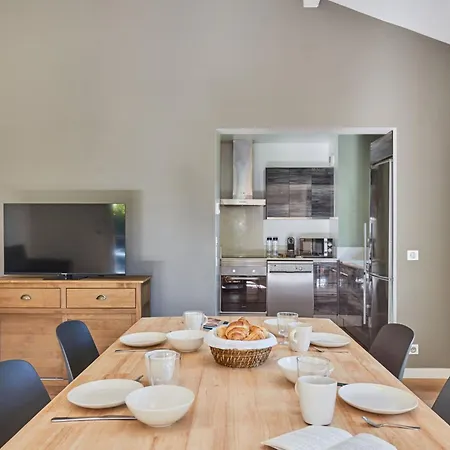 Odalys Le Domaine De Lana Aparthotel 3*