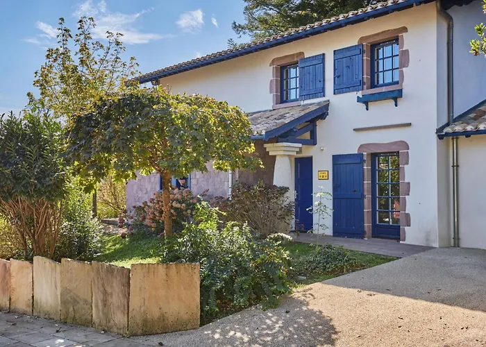 Odalys Le Domaine De Lana 3* 어룬